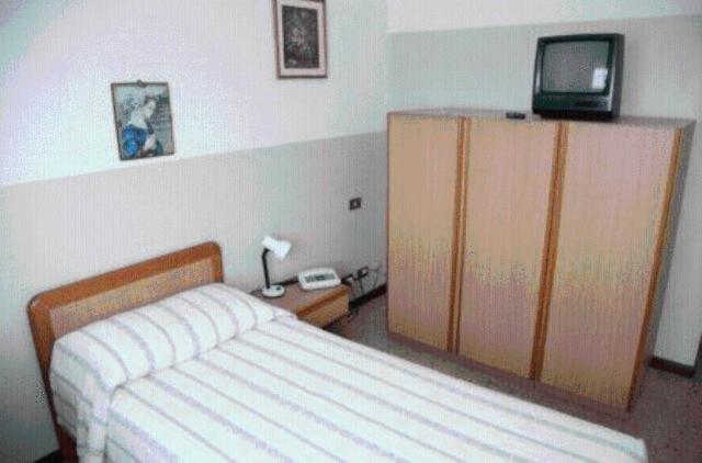 Hotel Molteni Veduggio con Colzano Bagian luar foto
